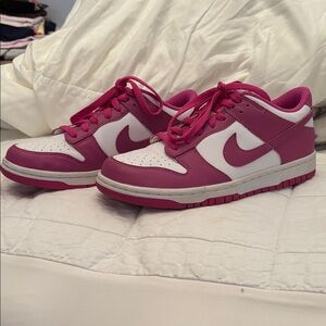 Nike Women's Fuchsia and White Sneakers